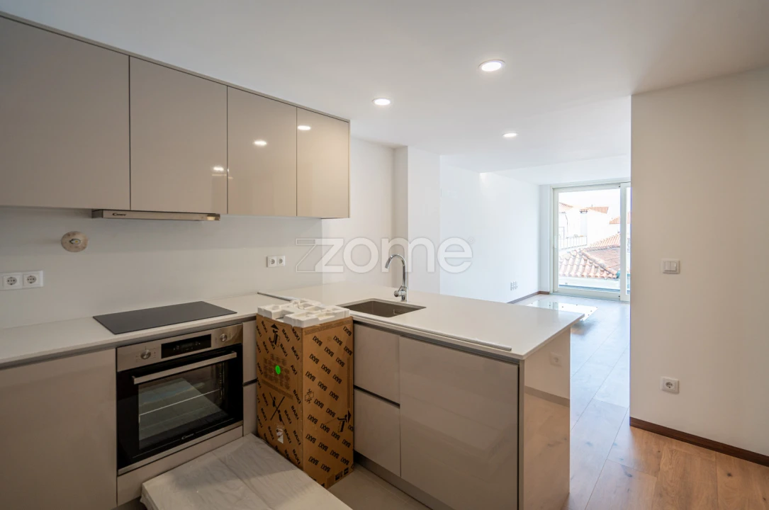 Apartamento T2 para Venda em Santa Maria Maior e Monserrate e Meadela Foto 4