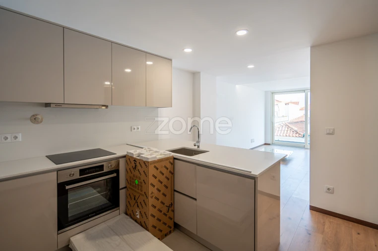 Apartamento T2 para Venda em Santa Maria Maior e Monserrate e Meadela Foto 4