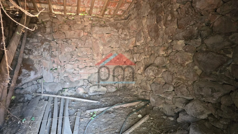 Moradia T2 para Venda em Abedim Foto 15