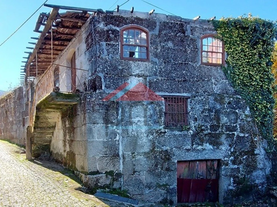 Moradia T3 para Venda em Ruivães e Campos Foto 2