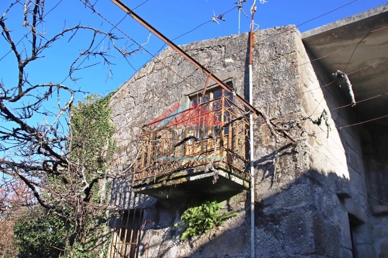 Moradia T3 para Venda em Ruivães e Campos Foto 6