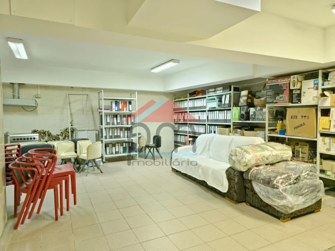 Loja para Venda em Gião Foto 7