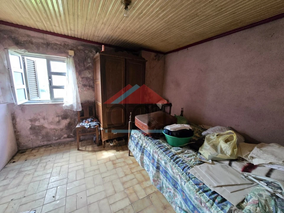 Moradia T2 para Venda em Tangil Foto 8