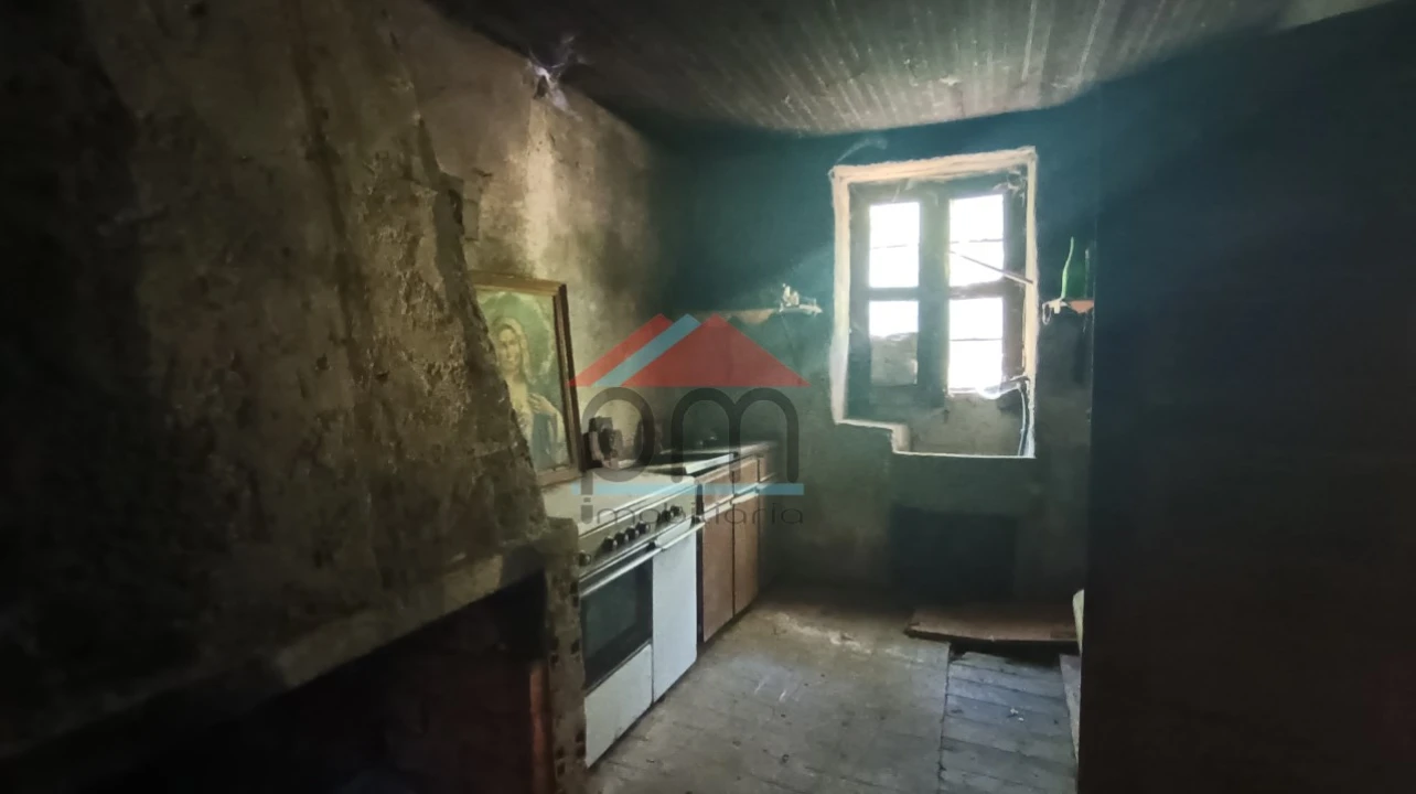 Moradia T2 para Venda em Gave Foto 8