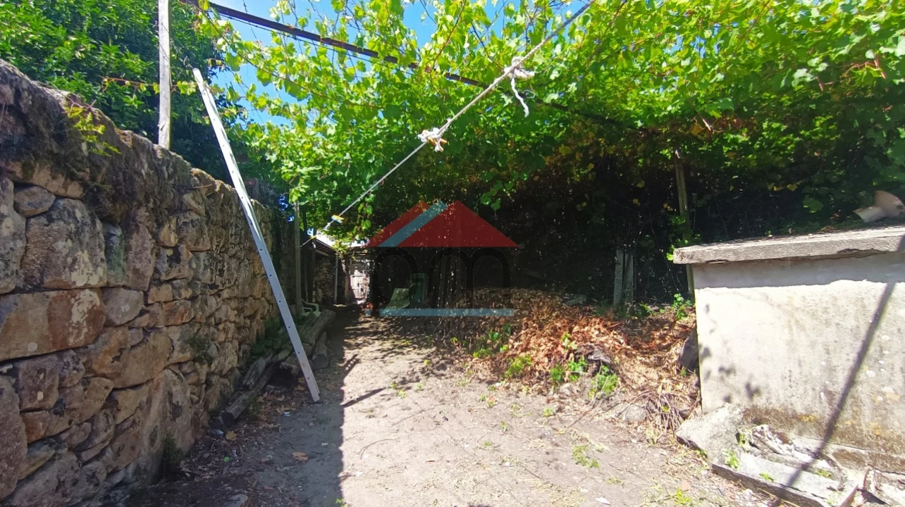 Moradia T2 para Venda em Gave Foto 20