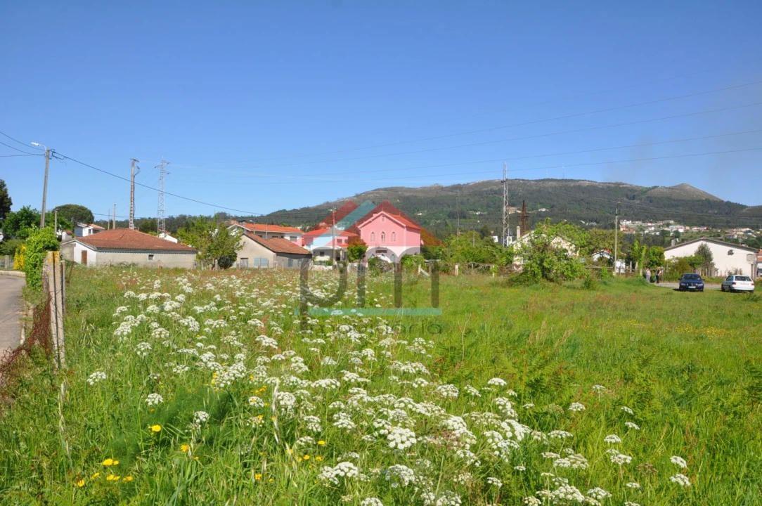 Terreno para Venda em Valença, Cristelo Covo e Arão Foto 3
