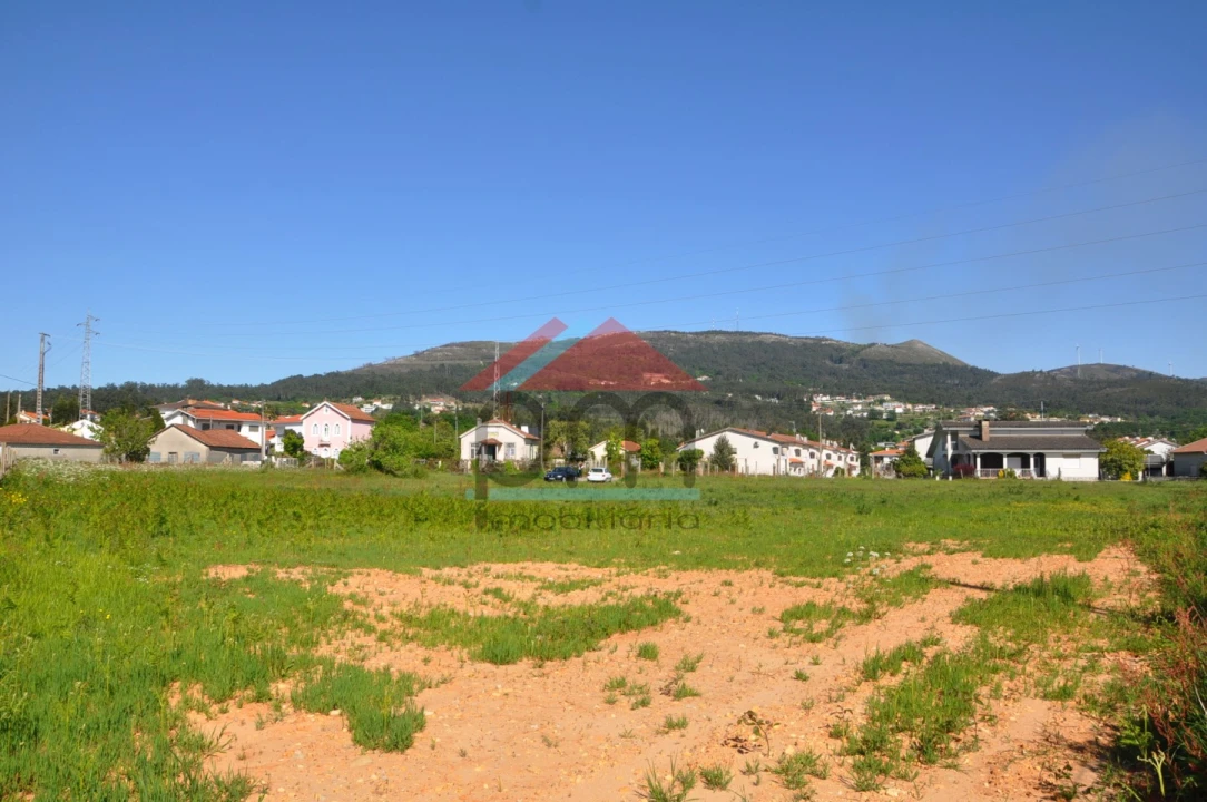 Terreno para Venda em Valença, Cristelo Covo e Arão Foto 7