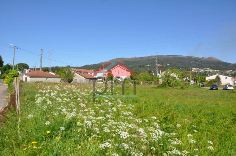 Terreno para Venda em Valença, Cristelo Covo e Arão Foto 3