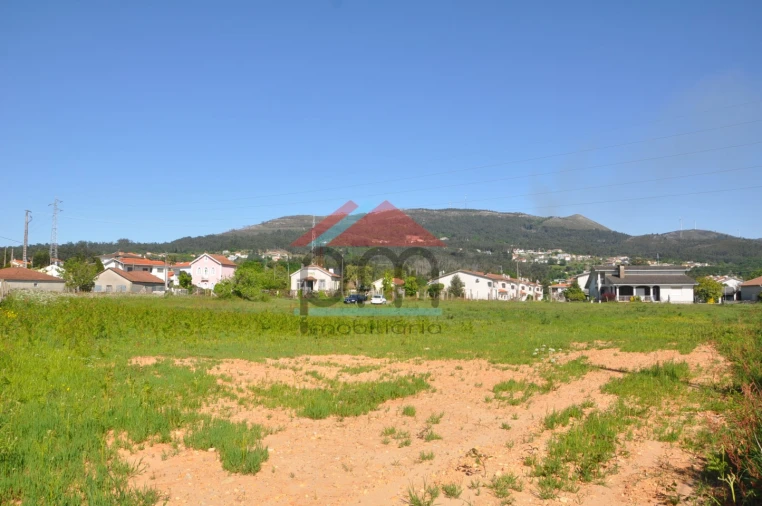 Terreno para Venda em Valença, Cristelo Covo e Arão Foto 8