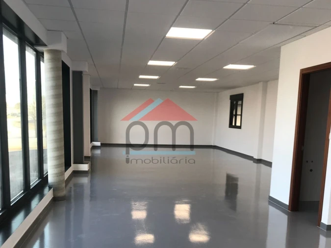 Armazém para Arrendamento em Gandra e Taião Foto 5