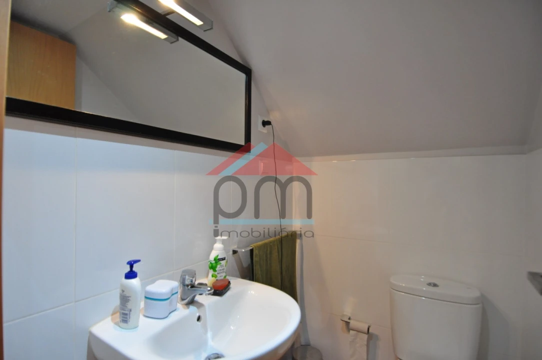 Moradia T5 para Venda em Mazedo e Cortes Foto 8