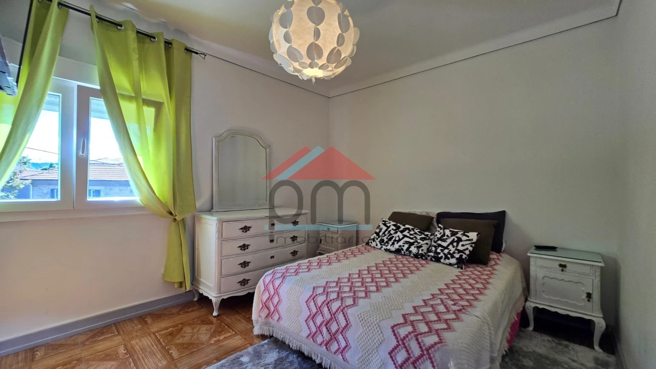 Moradia T5 para Venda em Covas Foto 10