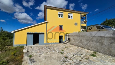 Moradia T5 para Venda em Covas