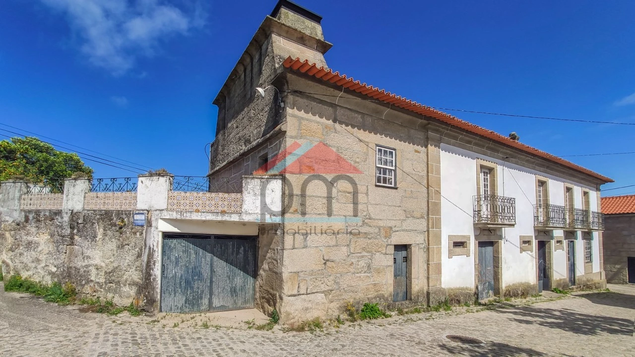 Moradia T4 para Venda em Messegães, Valadares e Sá Foto 3