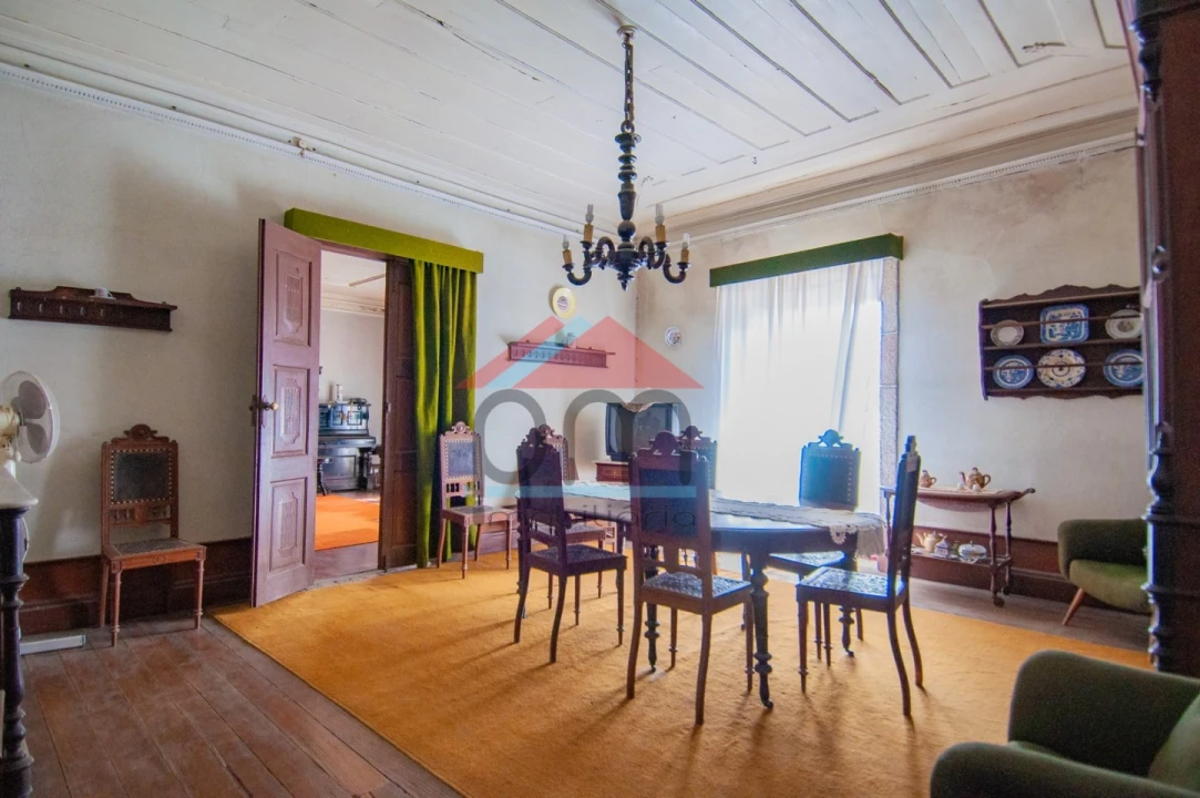 Moradia T4 para Venda em Messegães, Valadares e Sá Foto 9