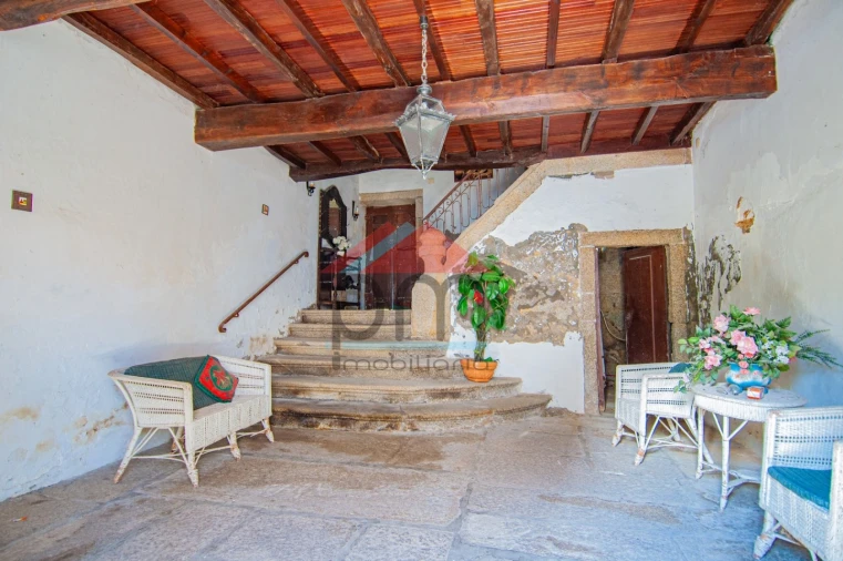 Moradia T4 para Venda em Messegães, Valadares e Sá Foto 18