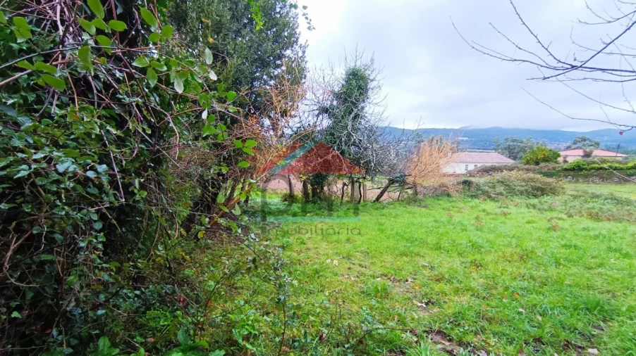 Moradia T2 para Venda em Ceivães e Badim Foto 10