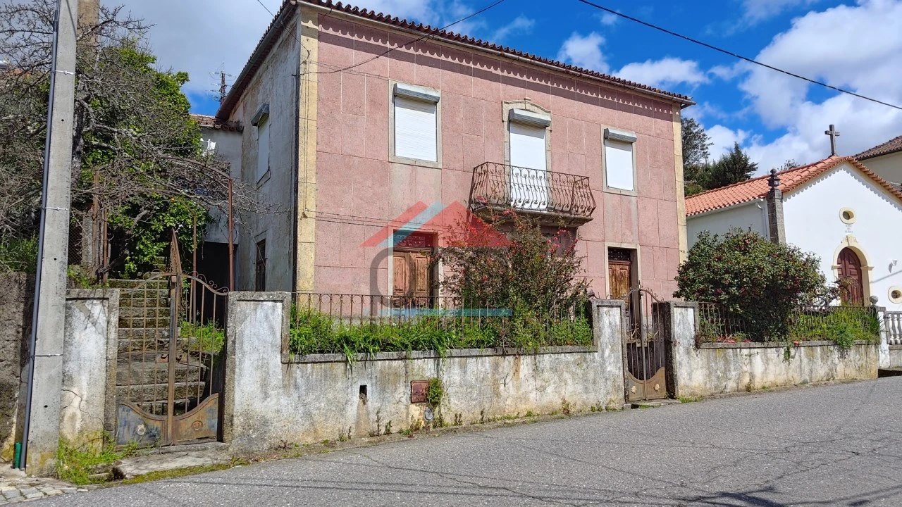 Moradia T5 para Venda em Castelejo Foto 1