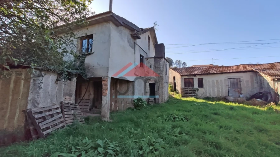 Moradia T3 para Venda em Barroças e Taias Foto 3