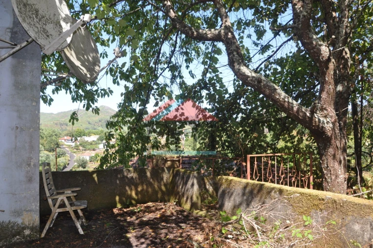 Moradia T2 para Venda em Tangil Foto 8