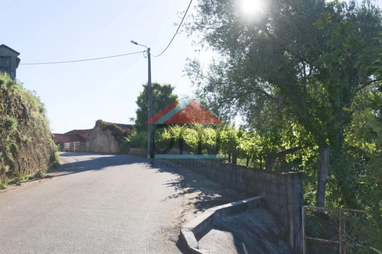 Terreno para Venda em Messegães, Valadares e Sá Foto 5