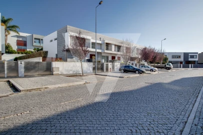 Apartamento T4 para Venda em Pedrouços