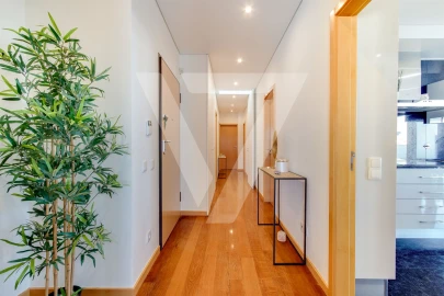 Apartamento T4 para Venda em Pedrouços