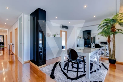 Apartamento T4 para Venda em Pedrouços