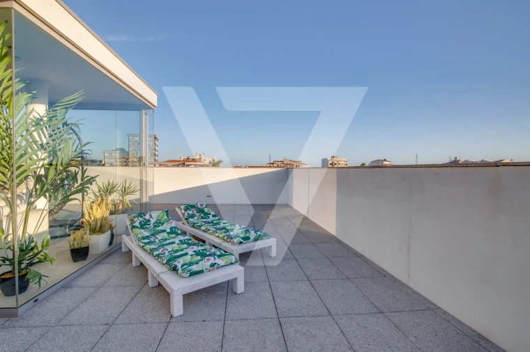 Apartamento T4 para Venda em Pedrouços Foto 12