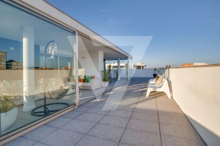 Apartamento T4 para Venda em Pedrouços Foto 13