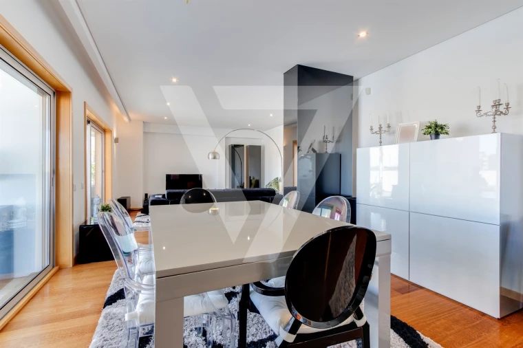 Apartamento T4 para Venda em Pedrouços Foto 22