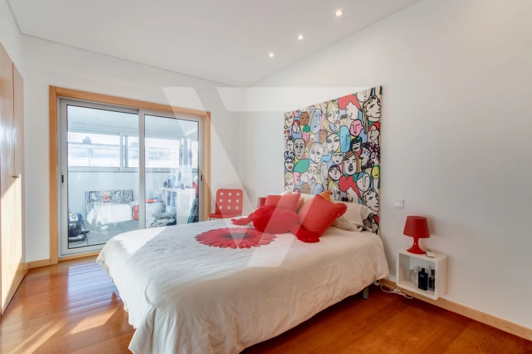 Apartamento T4 para Venda em Pedrouços Foto 34