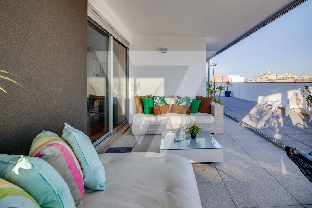 Apartamento T4 para Venda em Pedrouços Foto 17