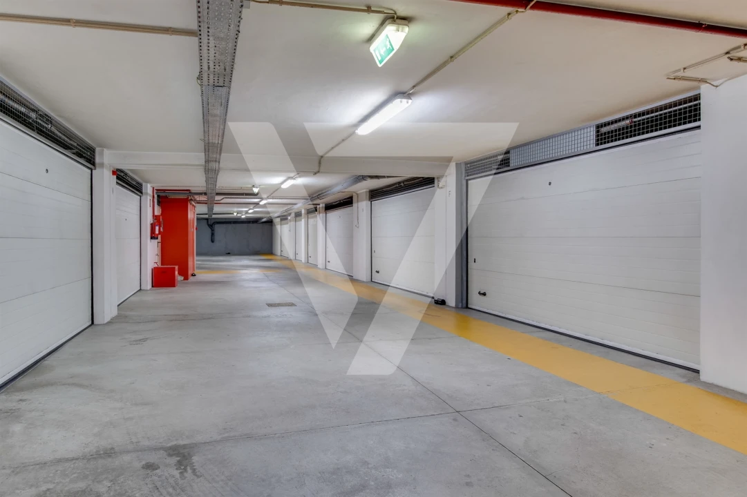 Apartamento T4 para Venda em Pedrouços Foto 48