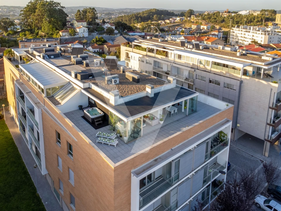 Apartamento T4 para Venda em Pedrouços Foto 7