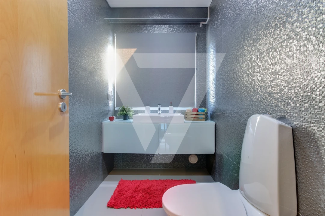 Apartamento T4 para Venda em Pedrouços Foto 30