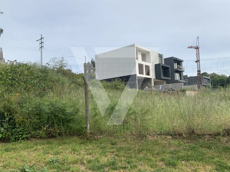 Terreno para Venda em Rio Tinto Foto 13