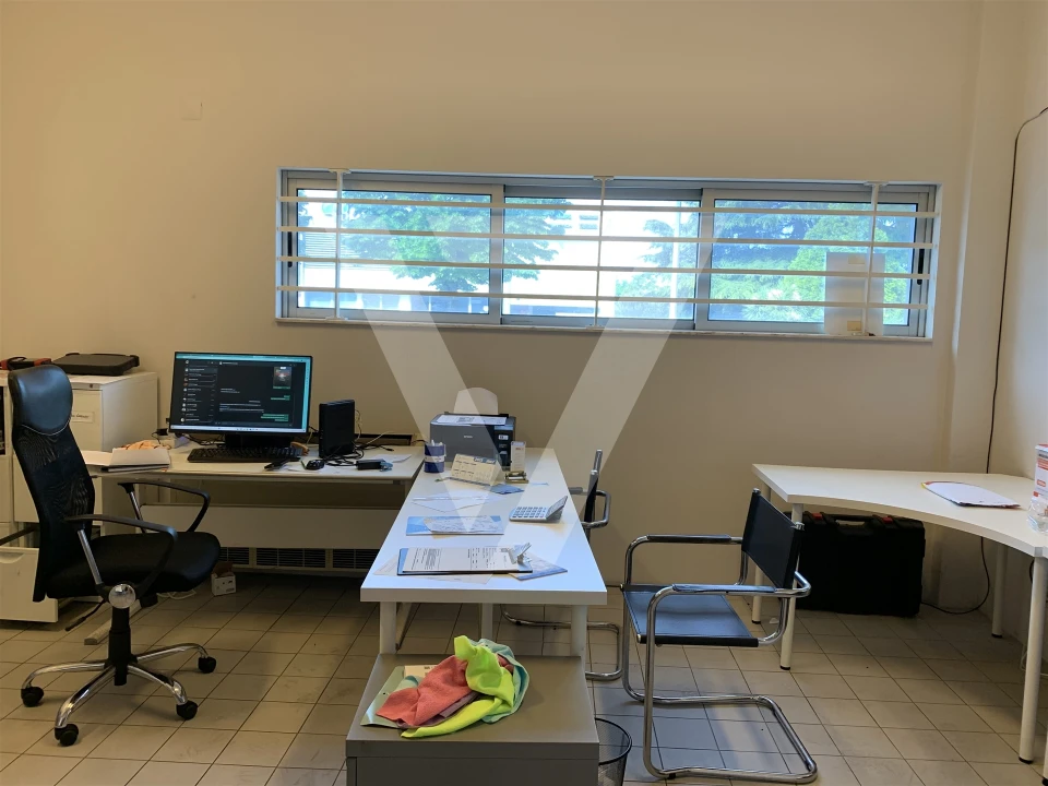 Armazém para Venda em Ermesinde Foto 10