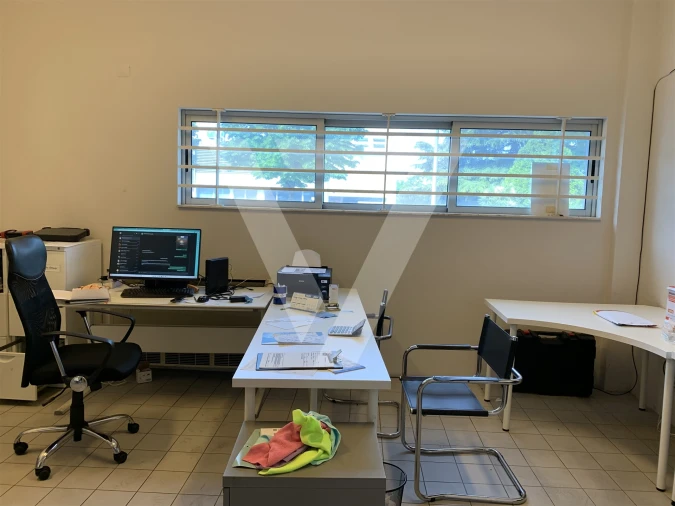 Armazém para Venda em Ermesinde Foto 10