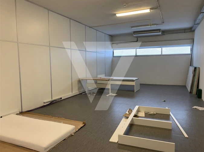 Armazém para Venda em Ermesinde Foto 15