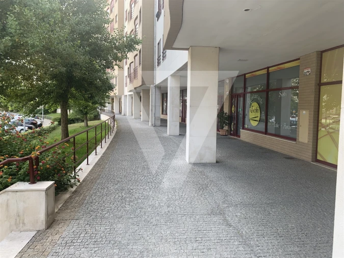 Loja para Venda em Ramalde Foto 10