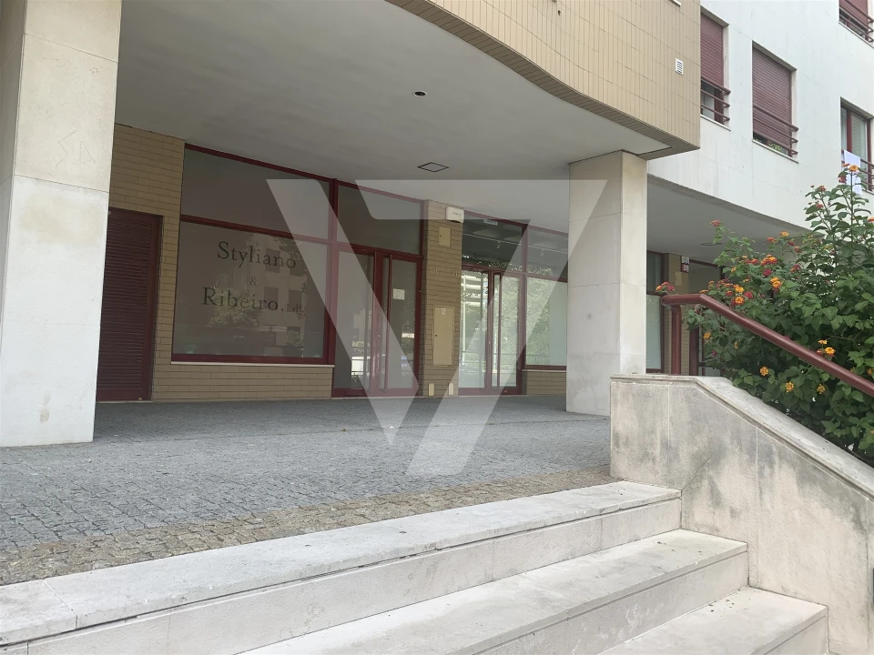 Loja para Venda em Ramalde Foto 6