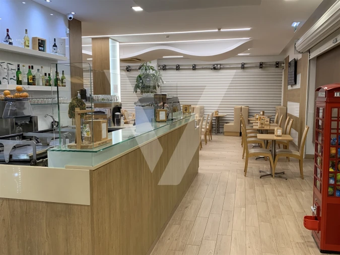 Negócio para Venda em Ermesinde Foto 2