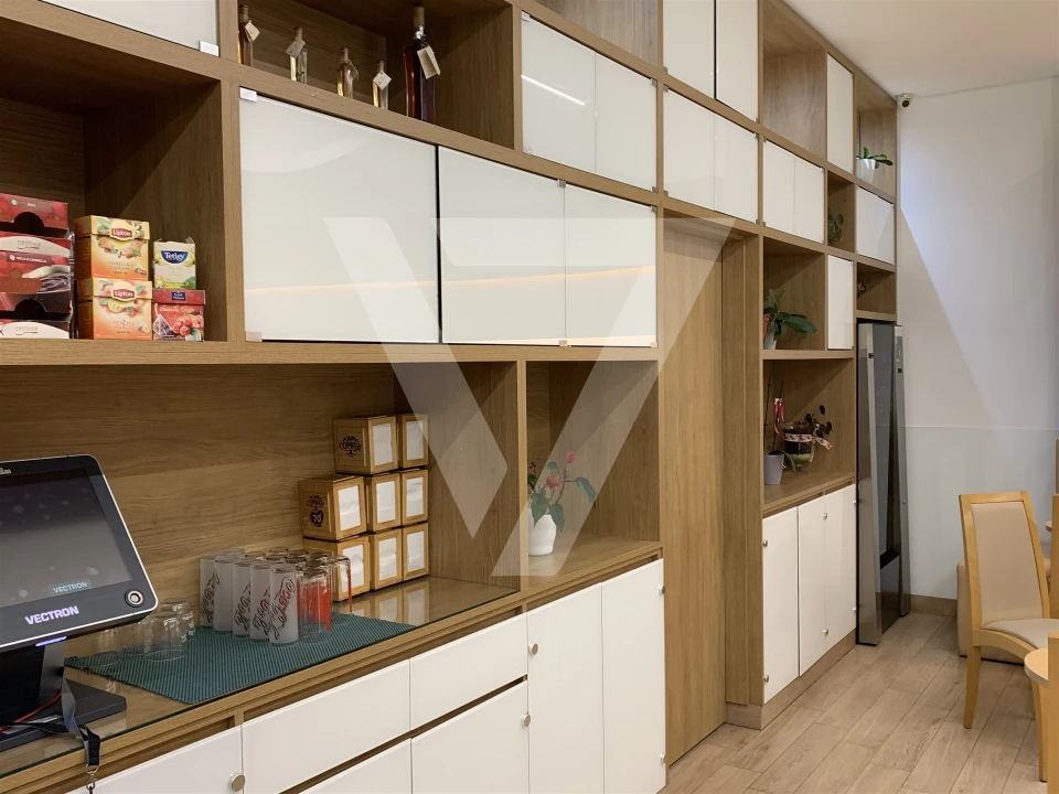 Negócio para Venda em Ermesinde Foto 15