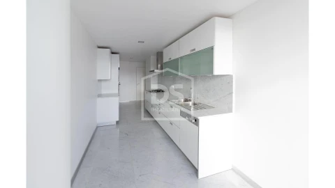 Apartamento T3 para Venda em Funchal (São Pedro)