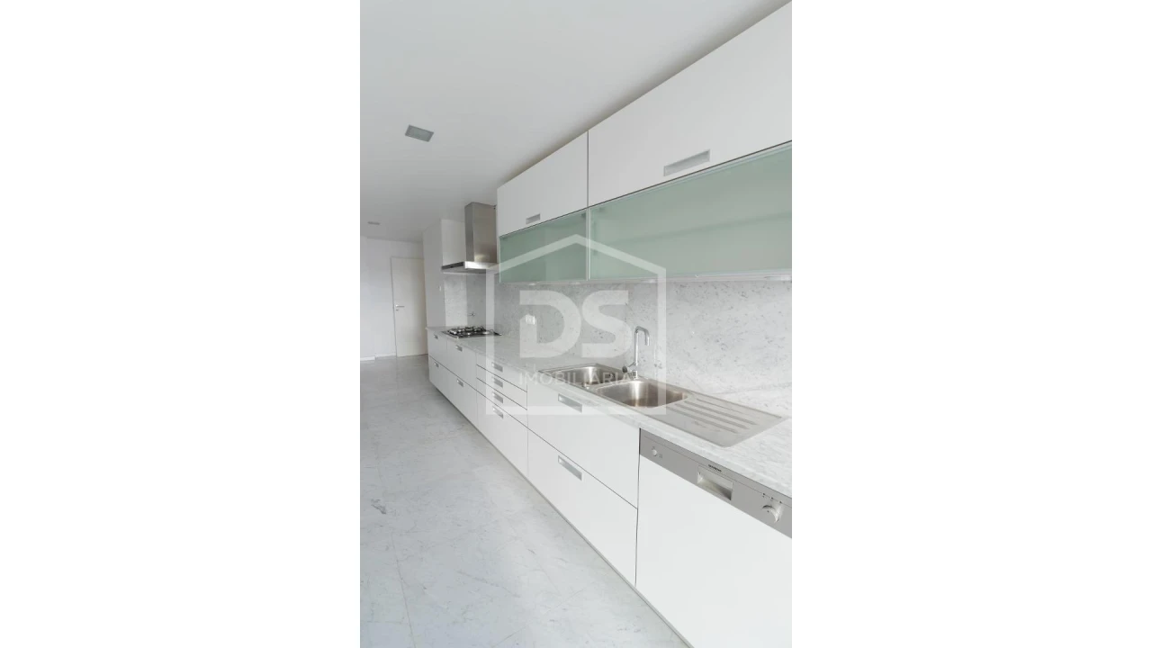 Apartamento T3 para Venda em Funchal (São Pedro) Foto 15