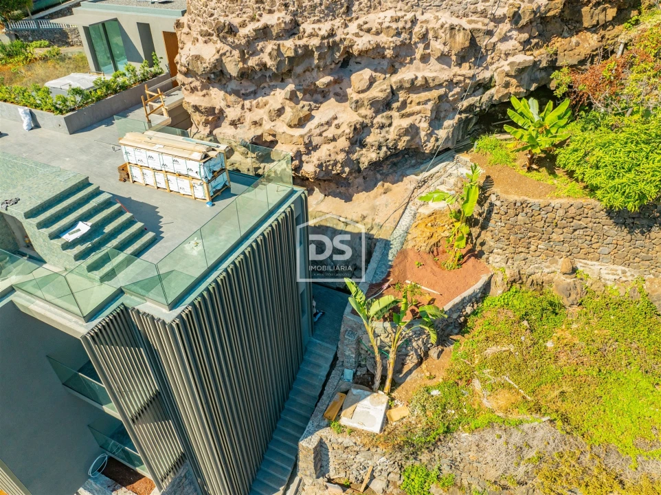 Apartamento T2 para Venda em Calheta Foto 11