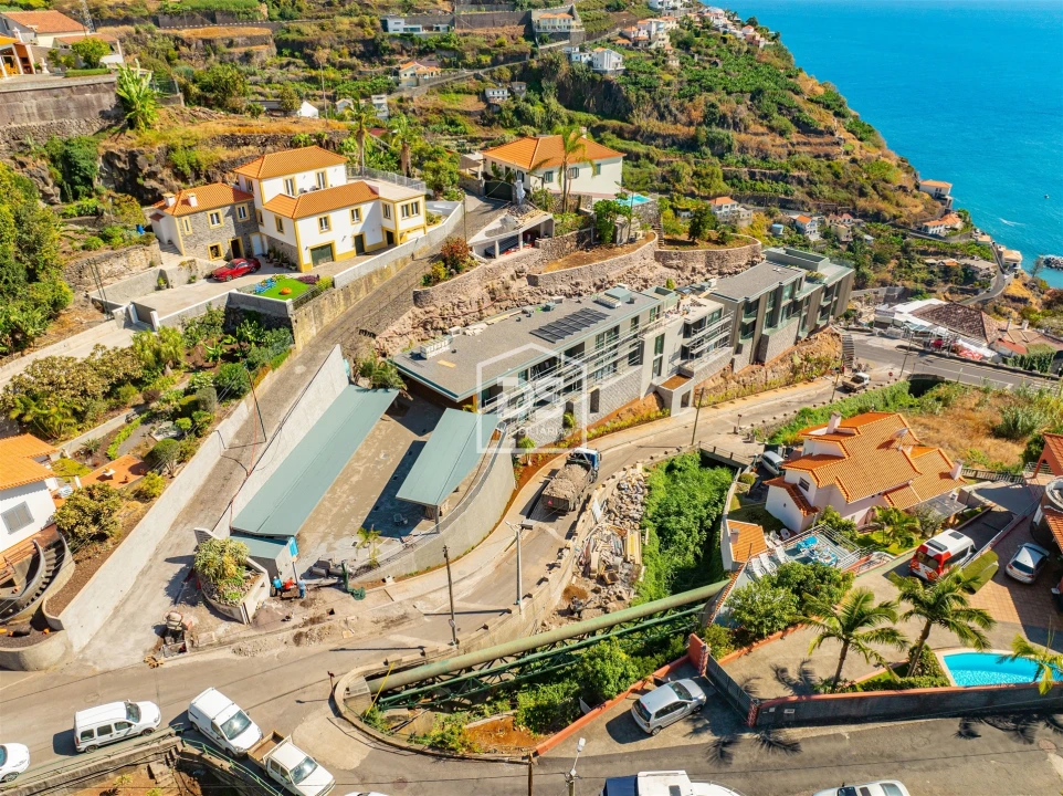 Apartamento T2 para Venda em Calheta Foto 3
