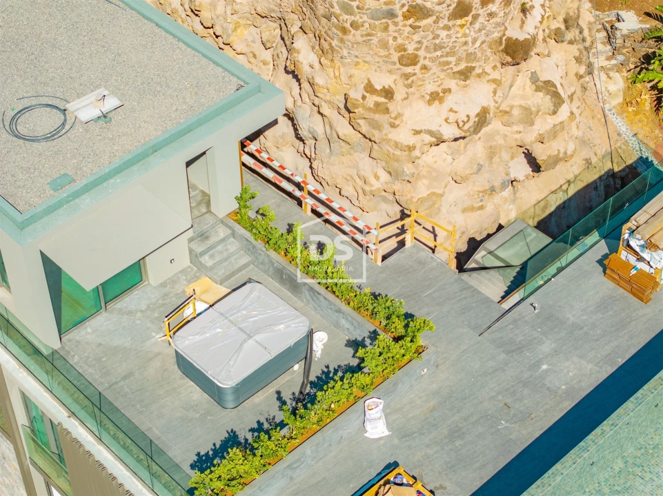 Apartamento T2 para Venda em Calheta Foto 12