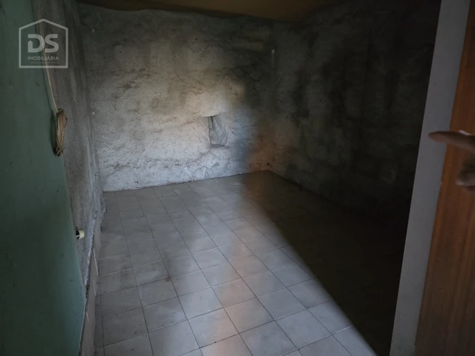 Moradia T0 para Venda em Silgueiros Foto 11